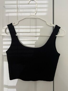 Black Square Neck Ribbed Crop Tank Top